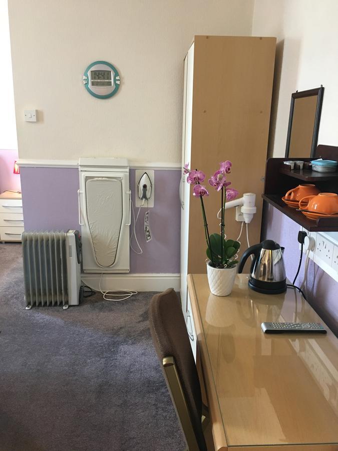 Adelphi Guest House Douglas Extérieur photo
